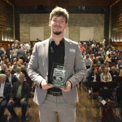 Jost Heise, der beste Orthopädietechnik-Mechaniker Deutschlands 2022, hat beim Busch Sanitätshaus in Halle gelernt